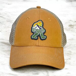 AtomicChild Yeti Trucker Hat Bigfoot Sasquatch Patch Snapback Cap Mesh Outdoor